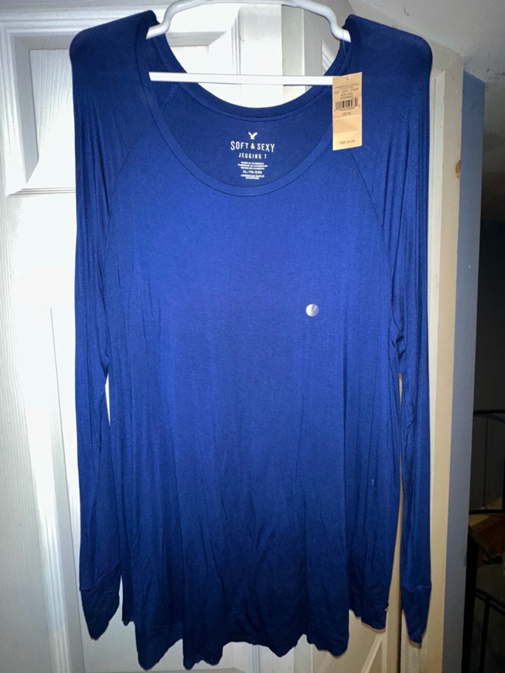 American Eagle Outfitters Soft & Sexy Jegging Tee - Navy Blue